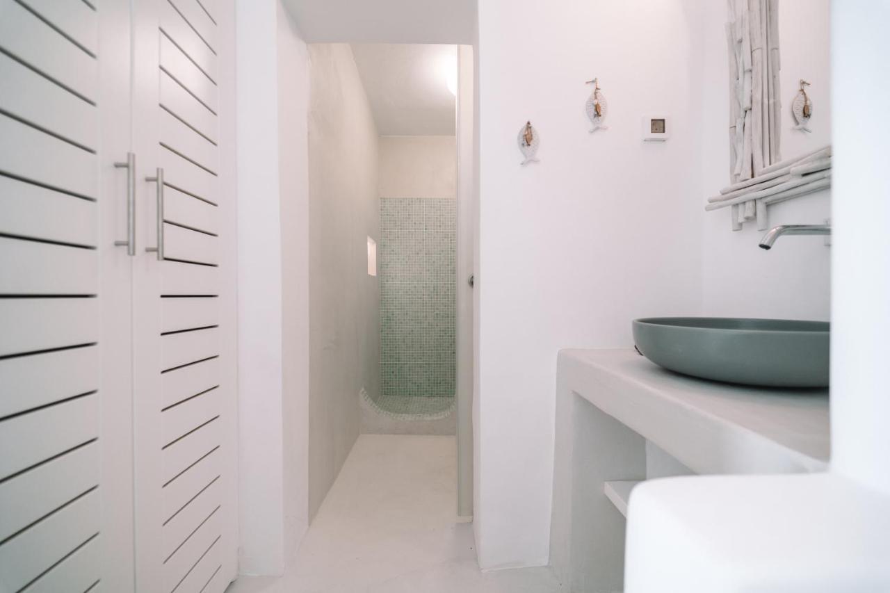 Nelya Suites (Adults Only) Megalochori  Exterior photo